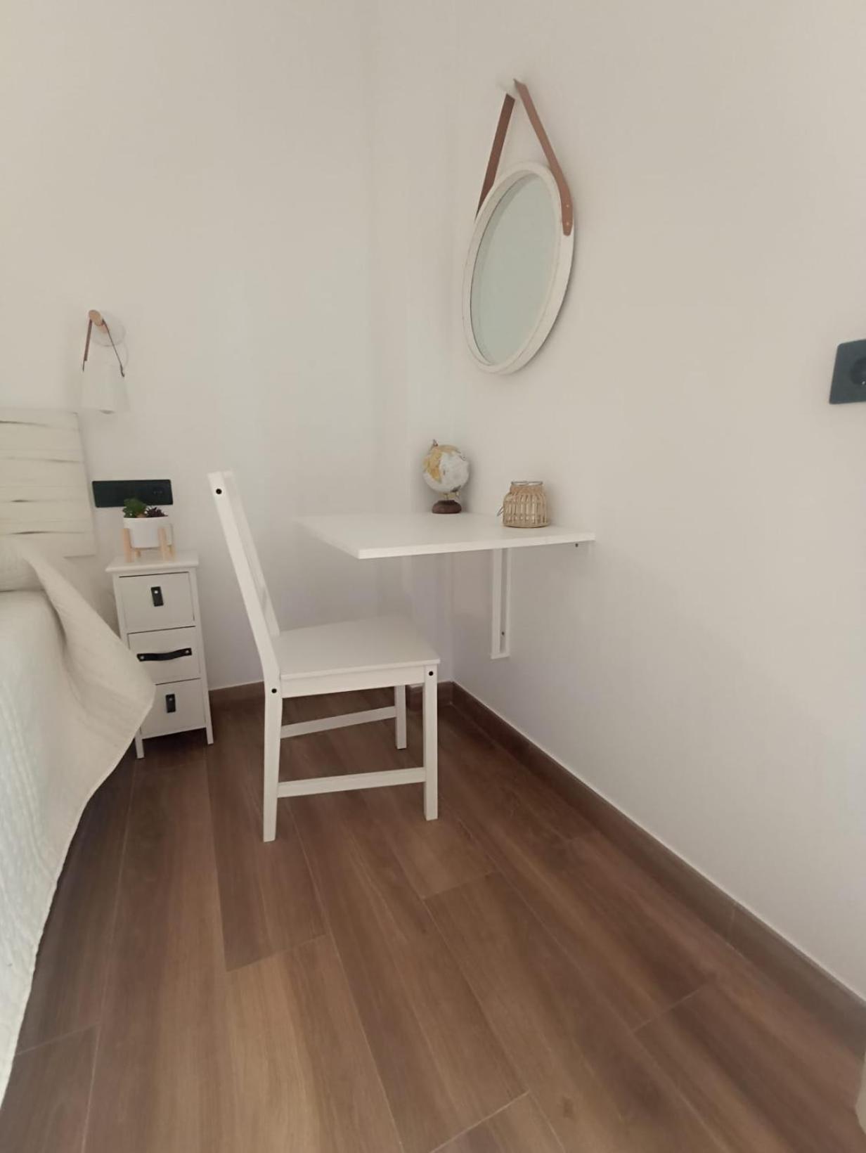 Apartamento Nuevo Centrico Con Aparcamiento Privado Incluido อัลกาลา เด กัวไดรา ภายนอก รูปภาพ